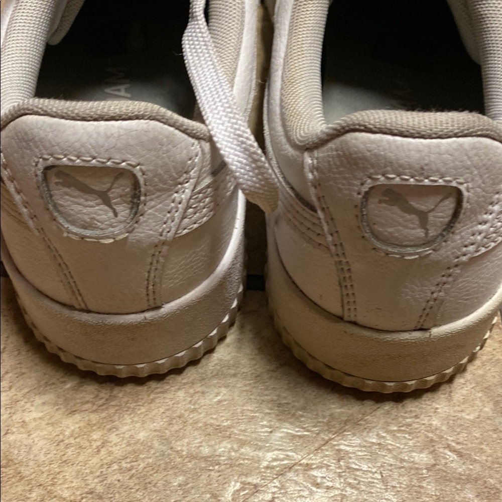 Women’s Puma Classic White Size 11 Sneakers Preppy Activewear Lifestyle - Picture 5 of 10